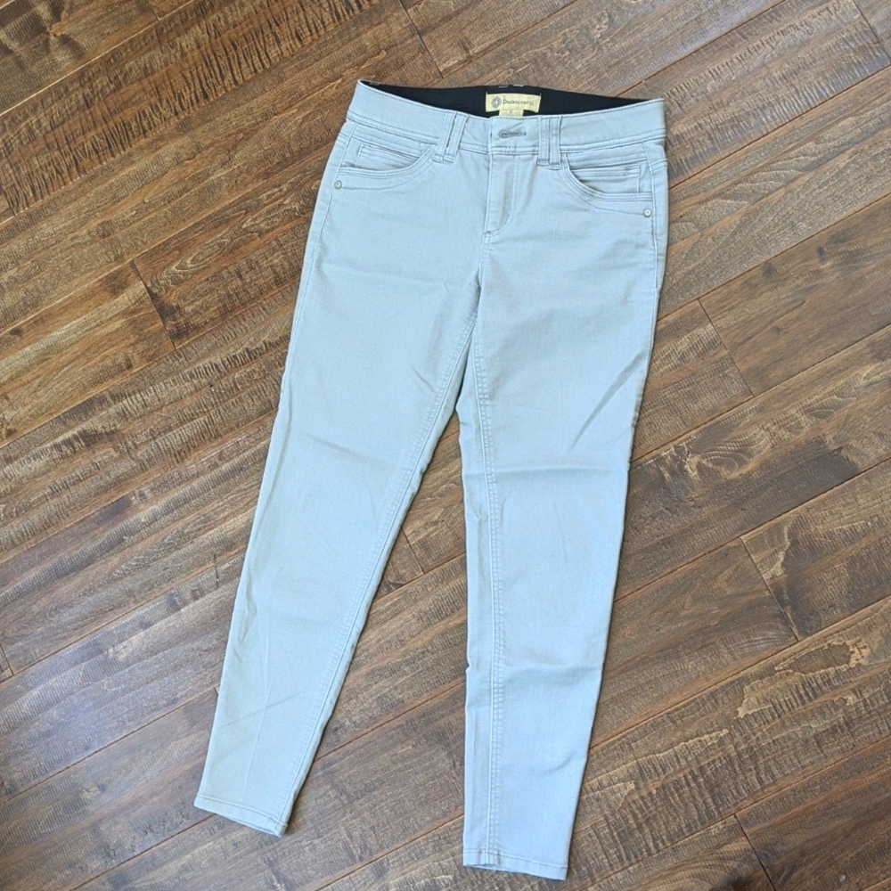 Democracy size 6 khaki jeans